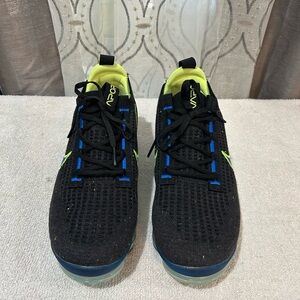 Nike Air VaporMax 2021 FK
Size 8 Obsidian/Lemon/Racer Blue/Black
